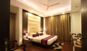 Отель Indiyaah Inn  Сектор 8